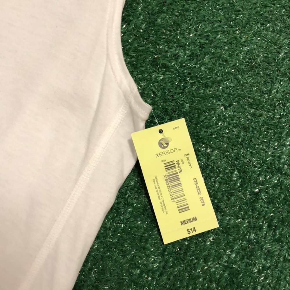 Xersion Tank Top - Picture 4 of 5